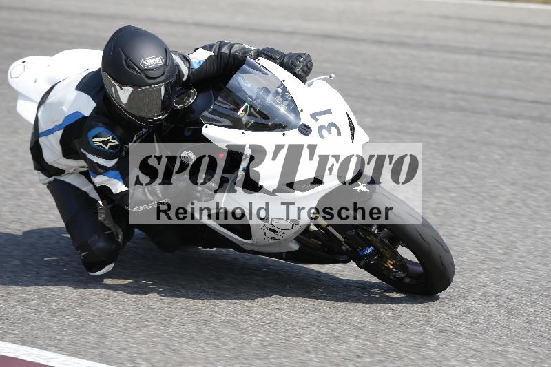 /Archiv-2025/49 26.08.2025 Cornu Master School ADR/blau-bleu/31